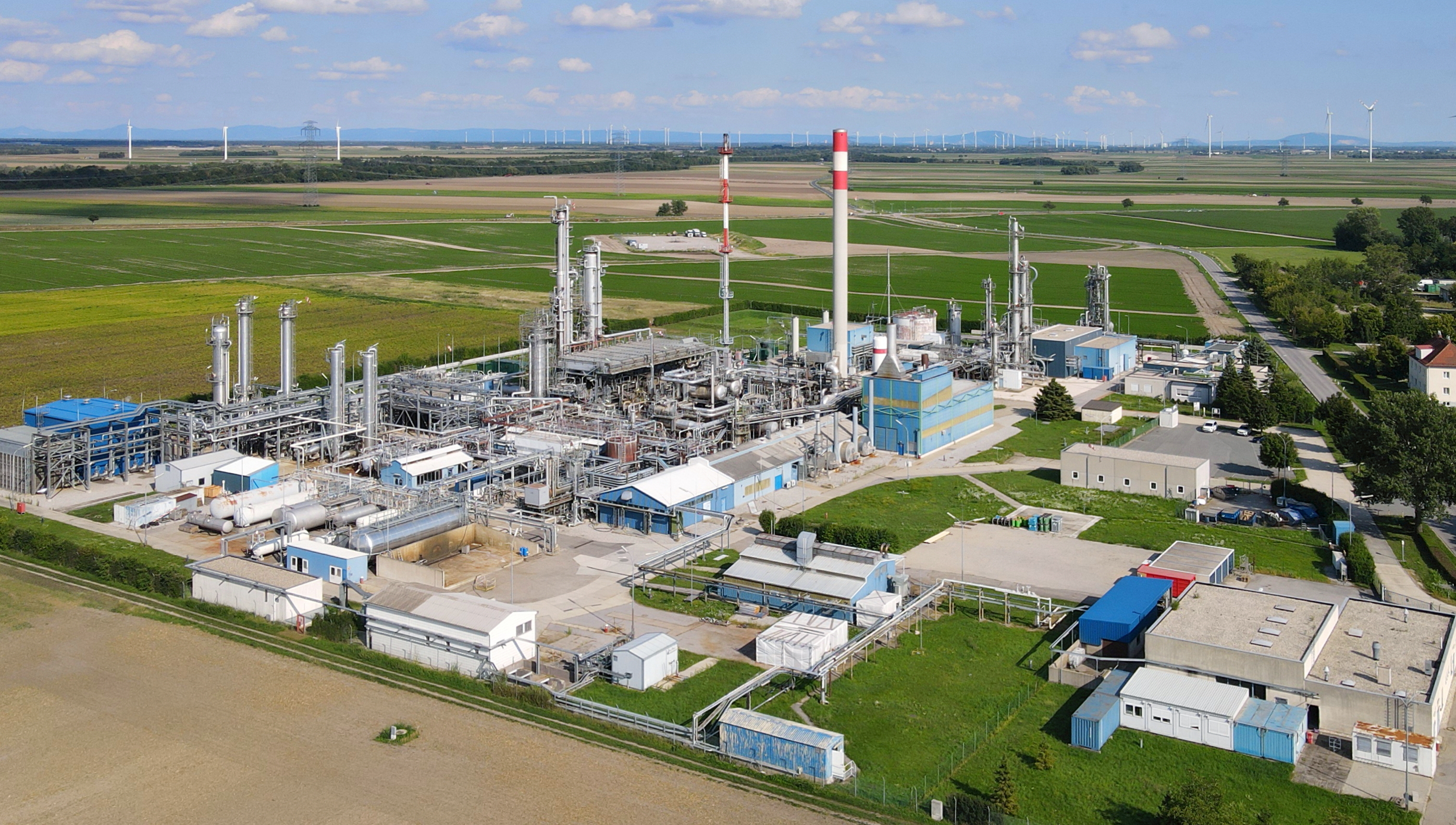 Gas terminal